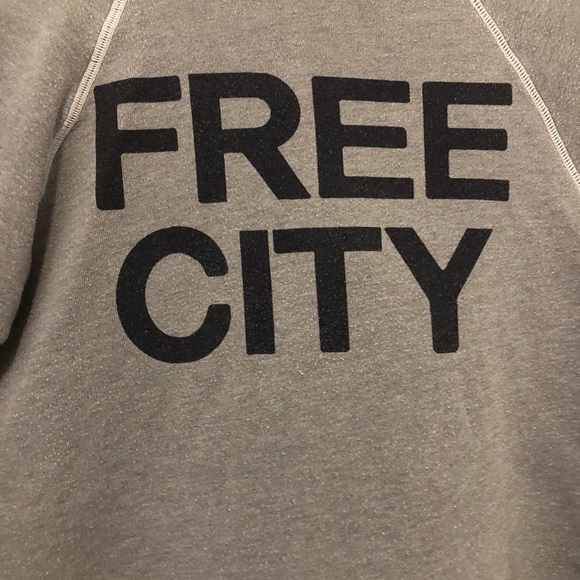 Freecity Hoodie size 1 - Picture 3 of 6